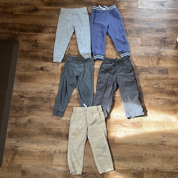 3T Pants/Joggers Lot - Picture 1 of 8